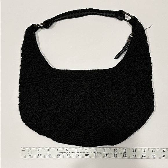Black Sak Crocheted Sling Purse - Picture 6 of 7